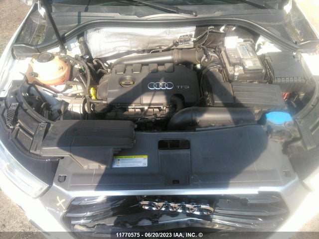 WA1ECCFS0JR015550 Audi Q3 PREMIUM