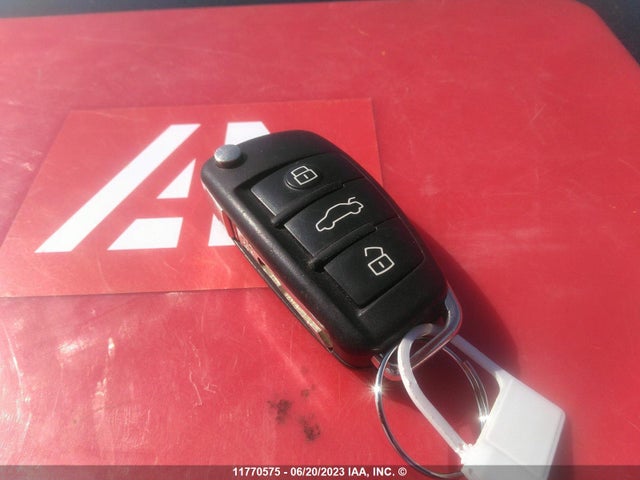 WA1ECCFS0JR015550 Audi Q3 PREMIUM