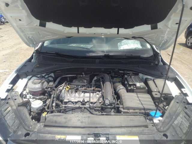 3VWE57BU0MM073952 Volkswagen JETTA SEL