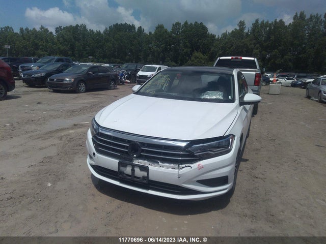 3VWE57BU0MM073952 Volkswagen JETTA SEL