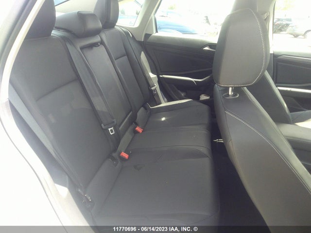 3VWE57BU0MM073952 Volkswagen JETTA SEL