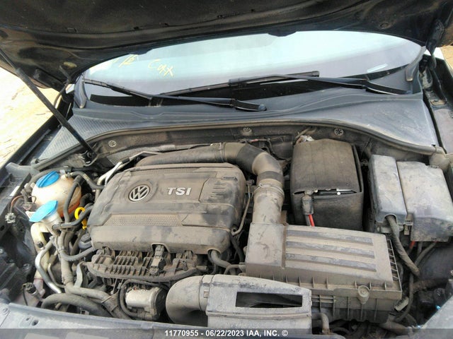 1VWBS7A31EC085860 Volkswagen PASSAT SE