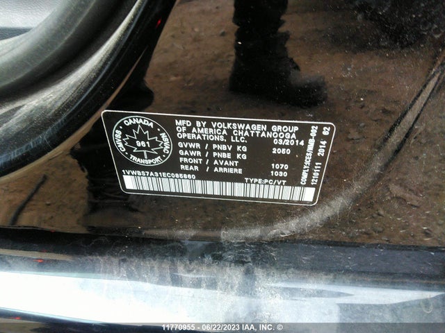 1VWBS7A31EC085860 Volkswagen PASSAT SE
