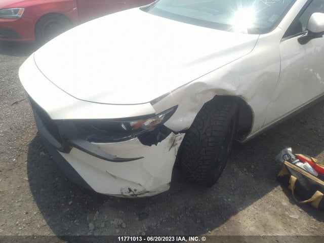 Mazda 3 Preferred 2021 JM1BPALL3M1347970 Image 6
