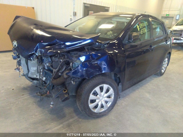 Toyota Matrix Wagon 2014 2T1KU4EE1EC130973 Image 2