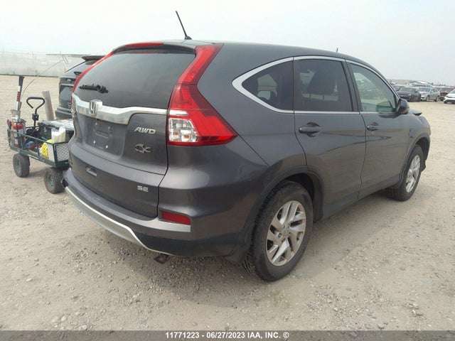 Honda CR-V SE 2015 2HKRM4H43FH107632 Image 5