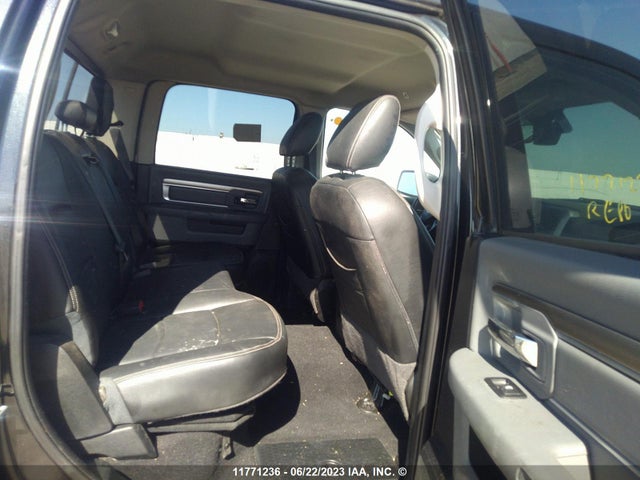 1C6RR7LM6JS346555 RAM 1500 Slt