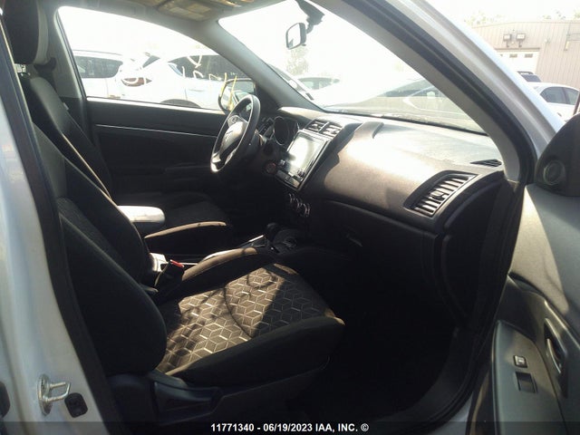 JA4AJUAU7NU600924 Mitsubishi RVR ES