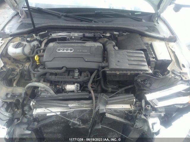 WAUB8GFF2G1105047 Audi A3 PREMIUM