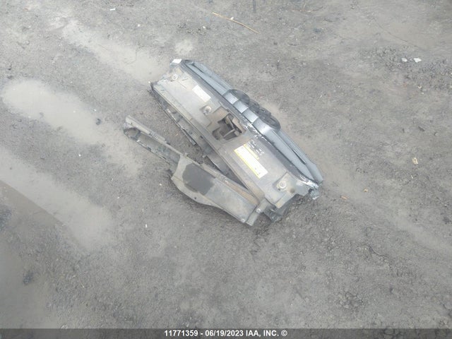 WAUB8GFF2G1105047 Audi A3 PREMIUM