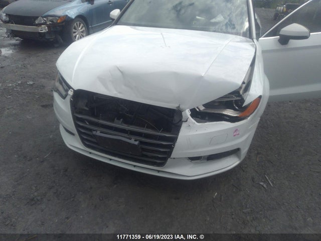 WAUB8GFF2G1105047 Audi A3 PREMIUM