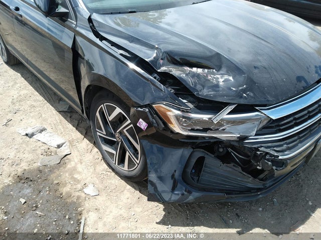 3VWGM7BU2NM031635 Volkswagen JETTA SEL
