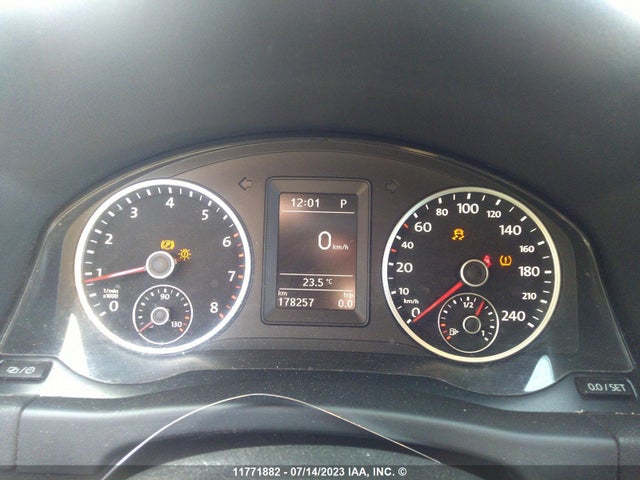WVGJV3AX3EW511981 Volkswagen Tiguan S/se/sel/r-line