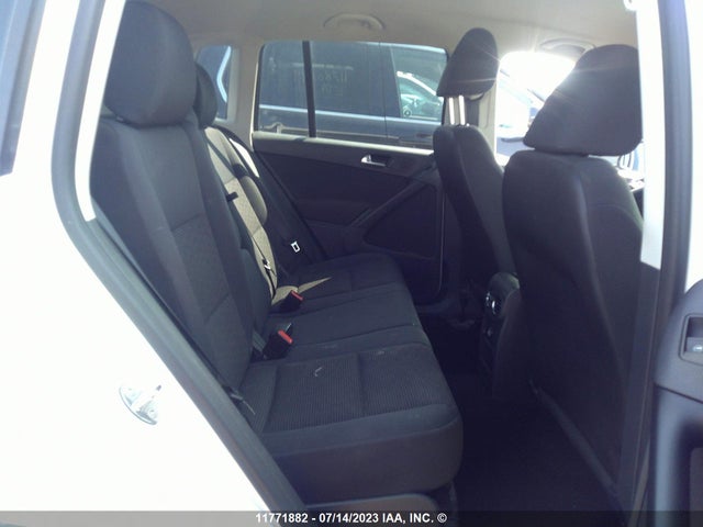 WVGJV3AX3EW511981 Volkswagen Tiguan S/se/sel/r-line