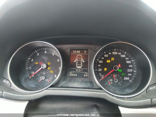 1VWAA7A34JC030215 Volkswagen Passat S/r-line