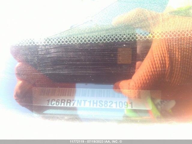 1C6RR7NT1HS821091 RAM 1500 Laramie