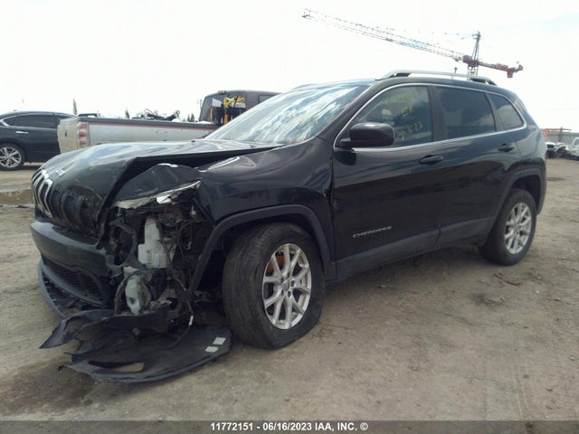 1C4PJMCS0FW651389 Jeep Cherokee Latitude