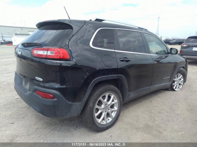 1C4PJMCS0FW651389 Jeep Cherokee Latitude