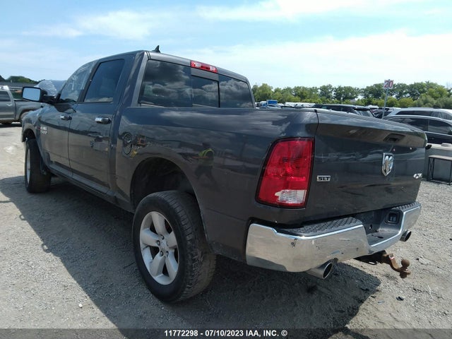 1C6RR7LMXJS287901 RAM 1500 Slt