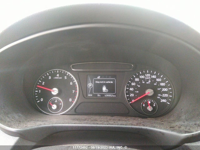 KIA Sorento Lx/l 2018 5XYPGDA10JG377416 Image 8