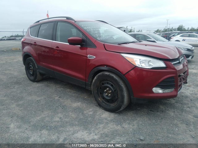 1FMCU9GX7EUD60354 Ford ESCAPE SE