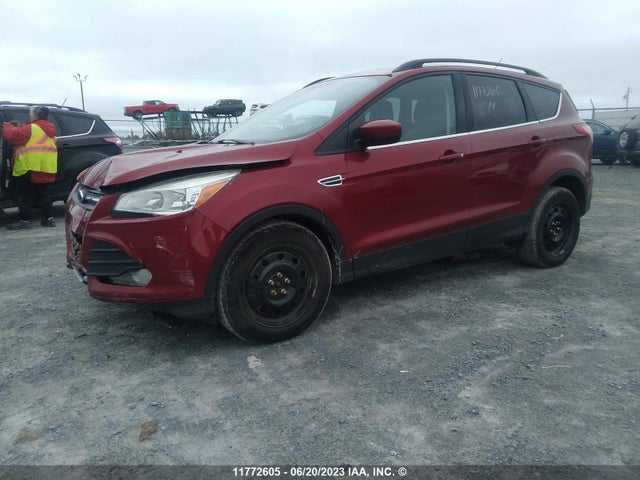1FMCU9GX7EUD60354 Ford ESCAPE SE