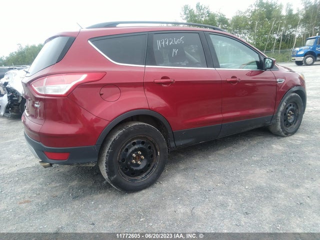1FMCU9GX7EUD60354 Ford ESCAPE SE