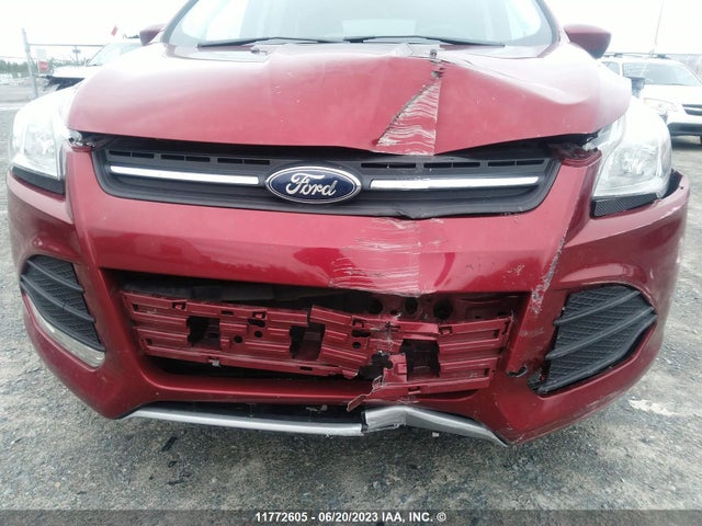 1FMCU9GX7EUD60354 Ford ESCAPE SE