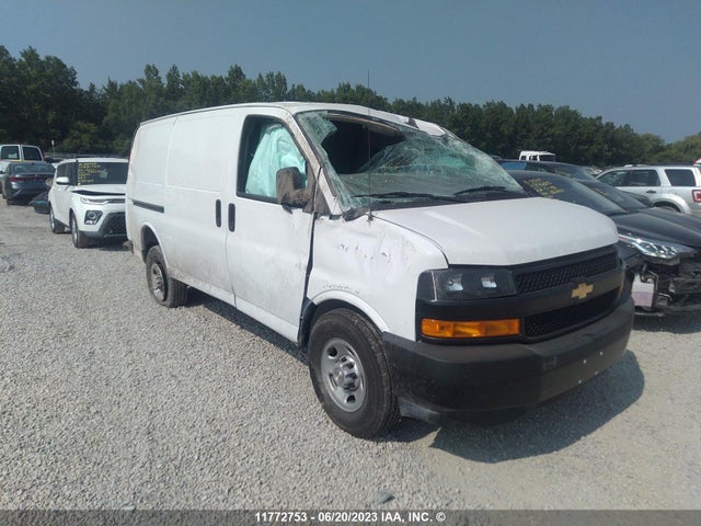 Chevrolet Express G2500 2023 1GCWGAFP1P1144337 main image