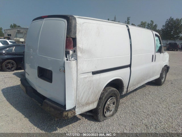 Chevrolet Express G2500 2023 1GCWGAFP1P1144337 Image 4