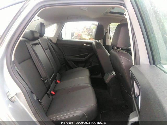 3VWE57BU7MM075648 Volkswagen JETTA SEL