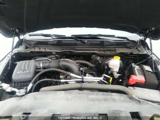 1C6RR7TT6NS163833 RAM 1500 Classic Slt