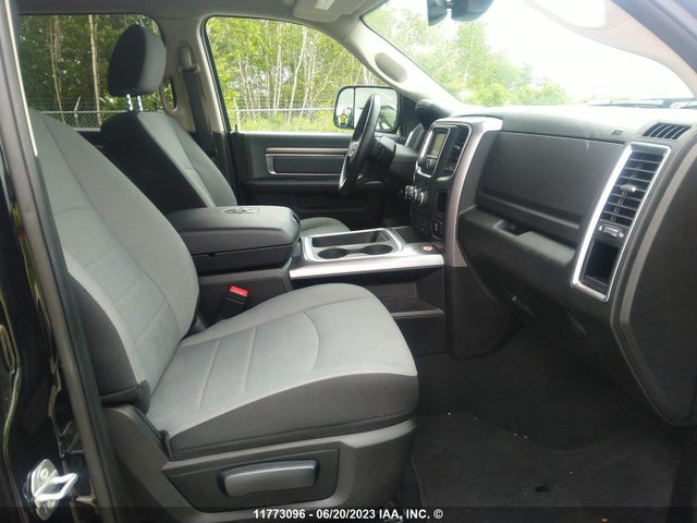 1C6RR7TT6NS163833 RAM 1500 Classic Slt
