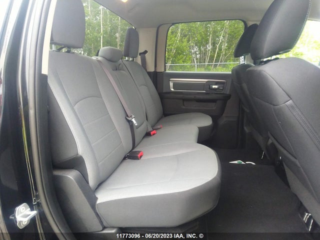1C6RR7TT6NS163833 RAM 1500 Classic Slt