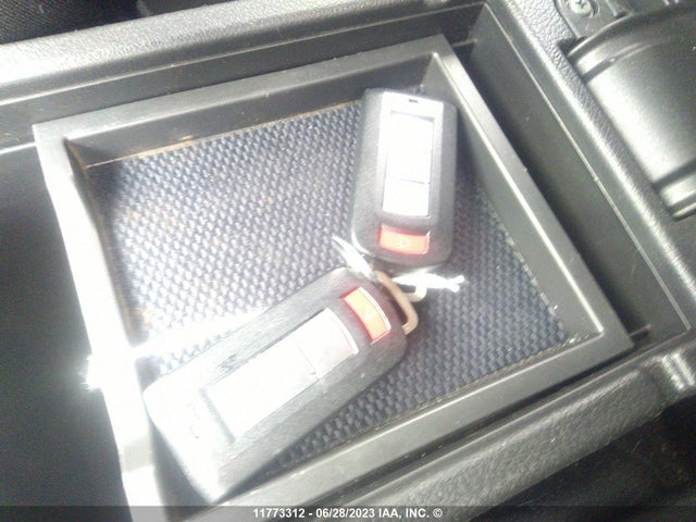 JA4JZ3AXXHZ609802 Mitsubishi Outlander Se/sel
