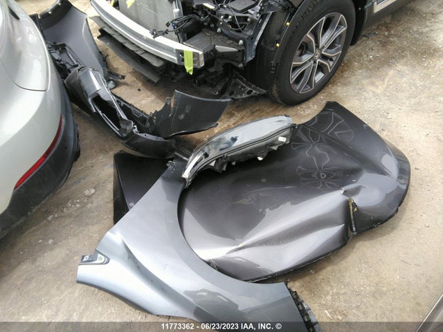 Honda Cr-v Touring 2022 2HKRW2H92NH219136 Image 4