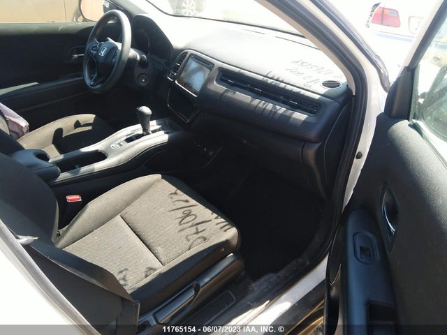 Honda HR-V LX 2017 3CZRU6H30HM108358 Image 5