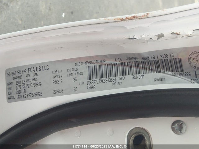 1C6RR7LTXKS643594 RAM 1500 Classic Slt