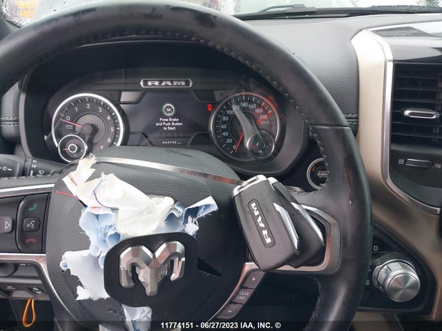 1C6SRFJTXKN912576 RAM 1500 Laramie