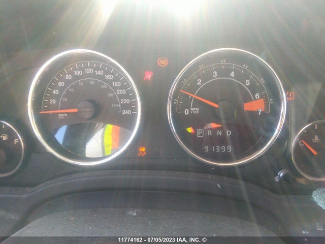 1C4NJDAB2ED820137 Jeep Compass Sport