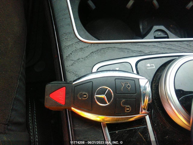 WDDWJ4KB6HF378044 Mercedes-Benz C 300 4matic