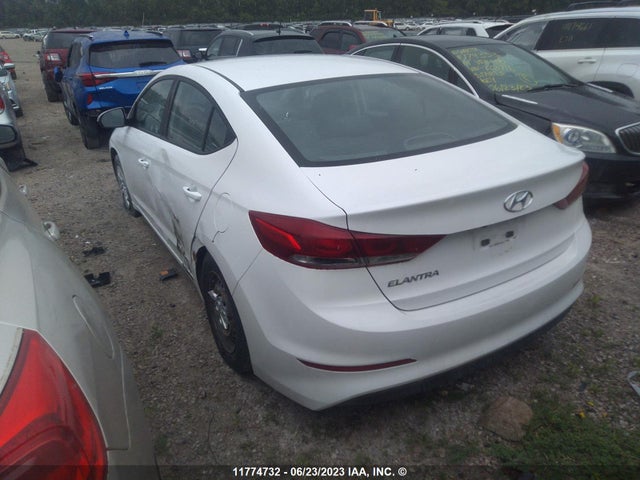 Hyundai ELANTRA SE 2017 5NPD74LF7HH110501 Image 3