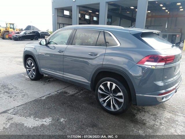 1V2FE2CA5NC213798 Volkswagen Atlas Cross Sport Se