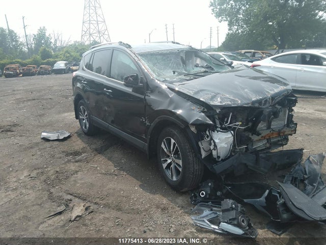 Toyota RAV4 LE 2018 2T3BFREV1JW773279 головне зображення