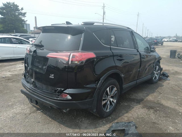 Toyota RAV4 LE 2018 2T3BFREV1JW773279 Image 4