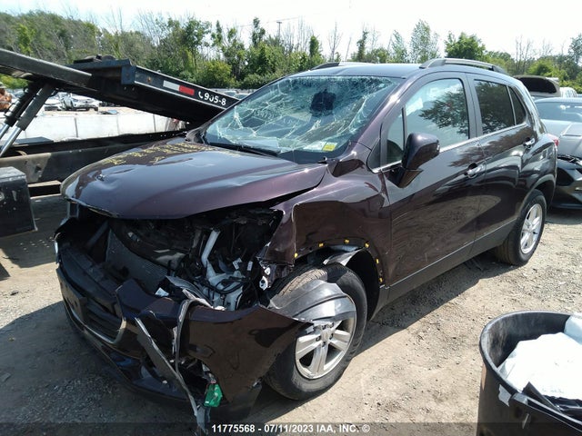 Chevrolet TRAX 1LT 2020 KL7CJPSBXLB341932 Image 2