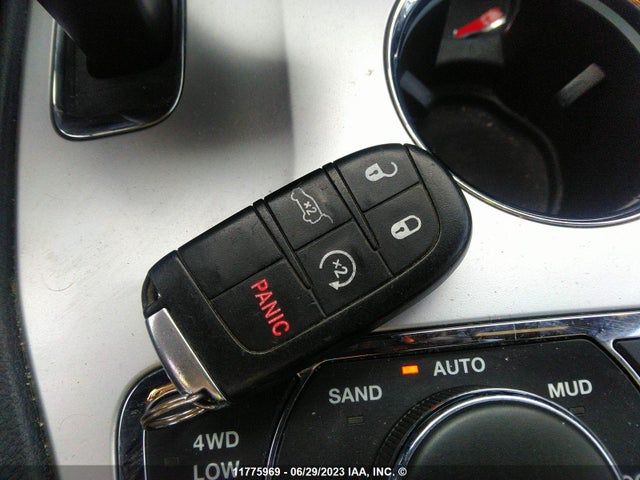1C4RJFCG0FC600539 Jeep Grand Cherokee Overland