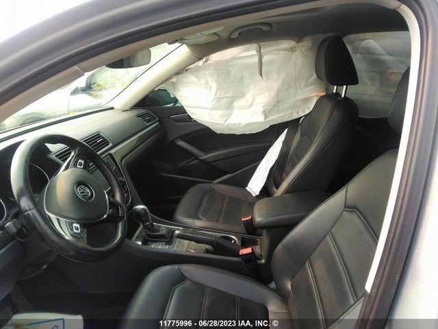 Volkswagen PASSAT SE 2016 1VWBS7A37GC066524 Image 6
