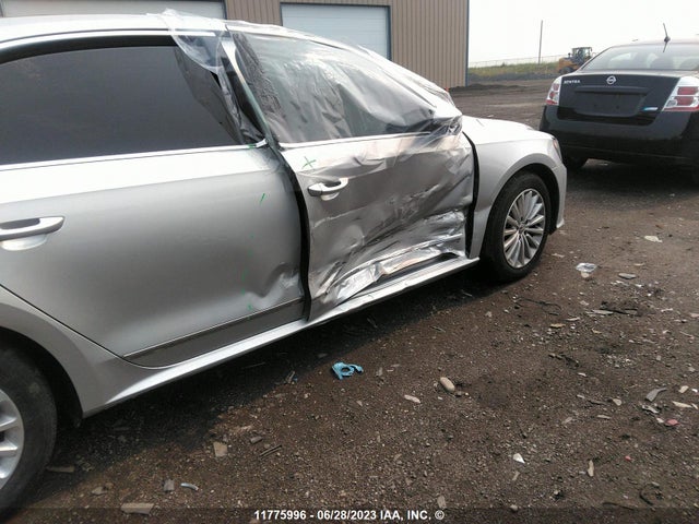 Volkswagen PASSAT SE 2016 1VWBS7A37GC066524 Image 7
