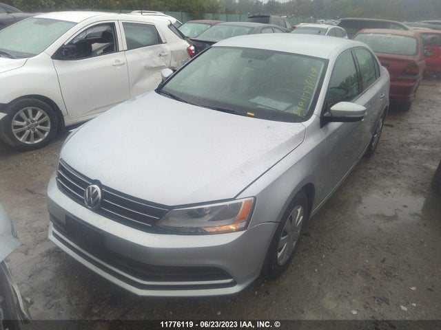 3VW2K7AJ5FM304138 Volkswagen JETTA S